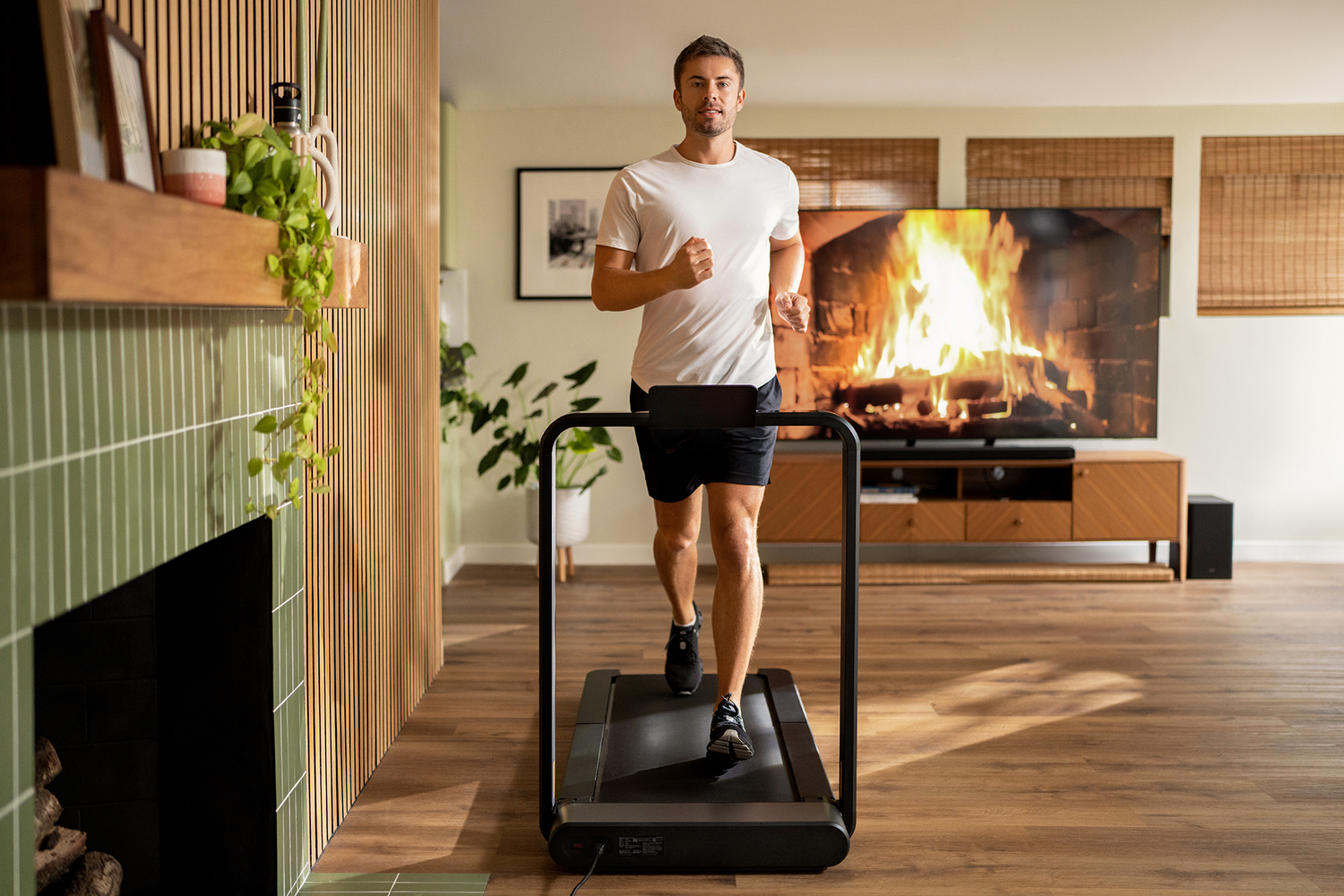 Tapis de Course Pliable : Le Choix Idéal pour Gagner de la Place à la Maison