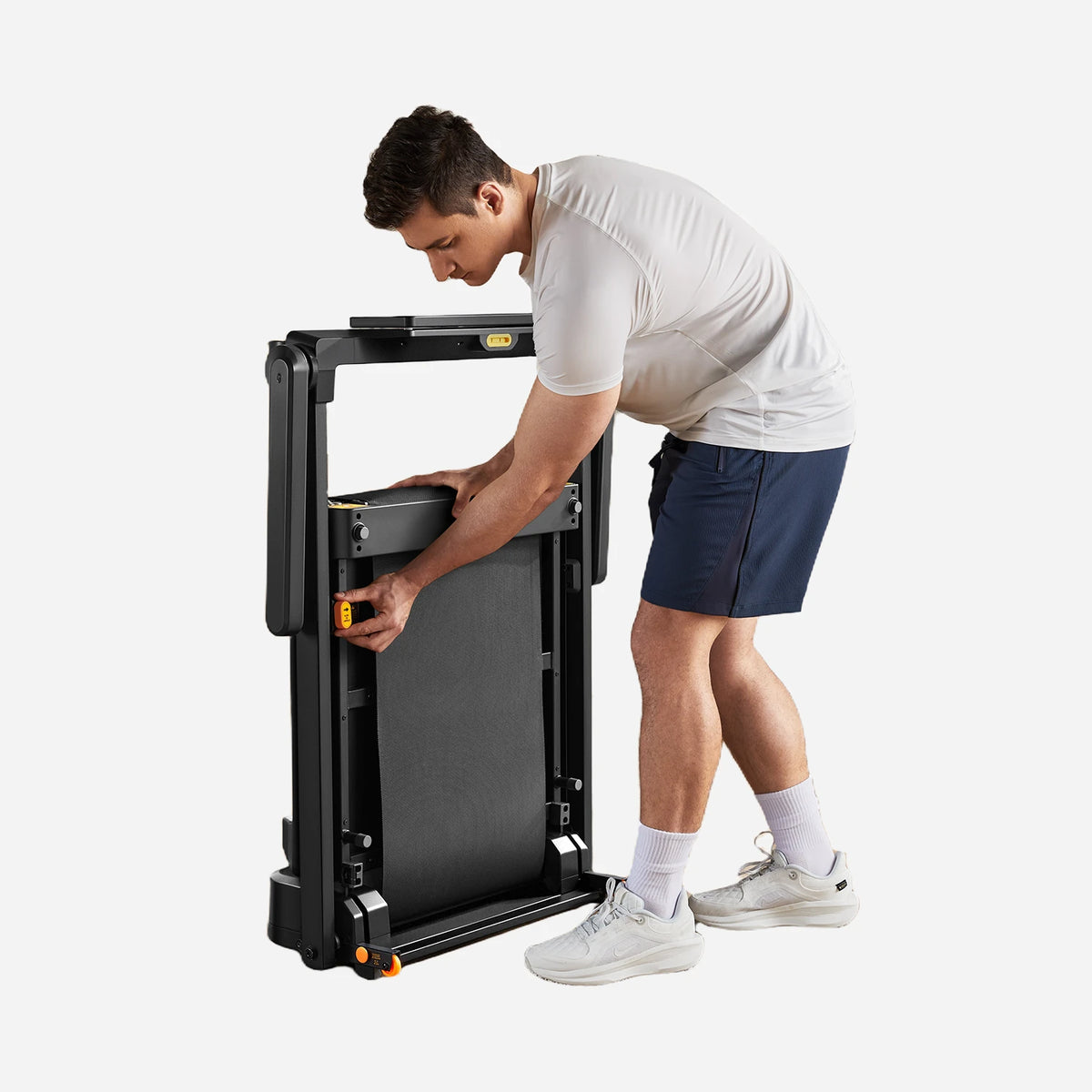 WalkingPad MX10 tapis de marche en cours de pliage