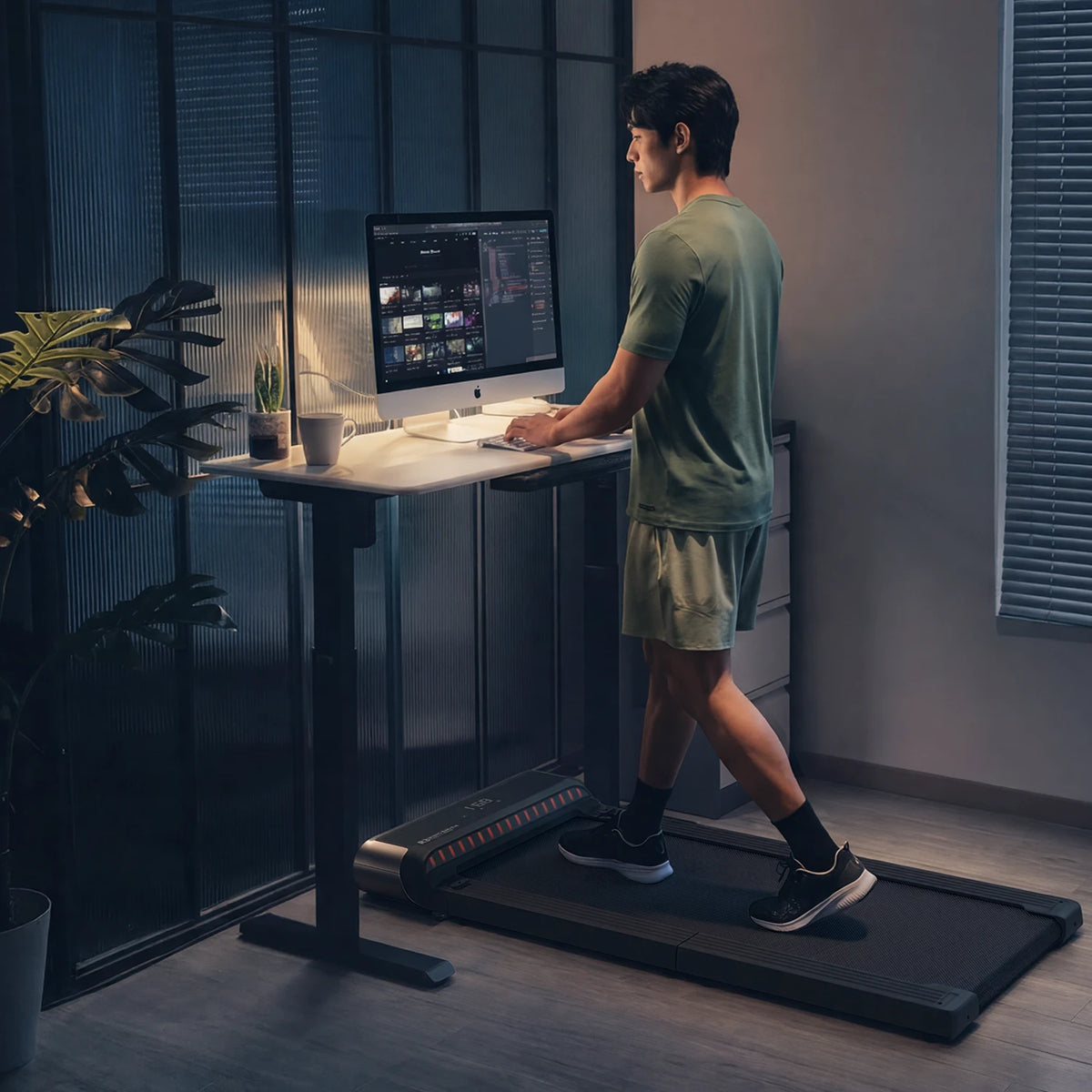 WalkingPad R3 tapis de marche plié et déplié